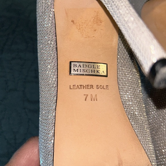 Badgley Mischka Silver Pumps - Picture 10 of 11